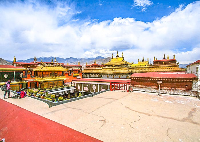 jokhang-temple3