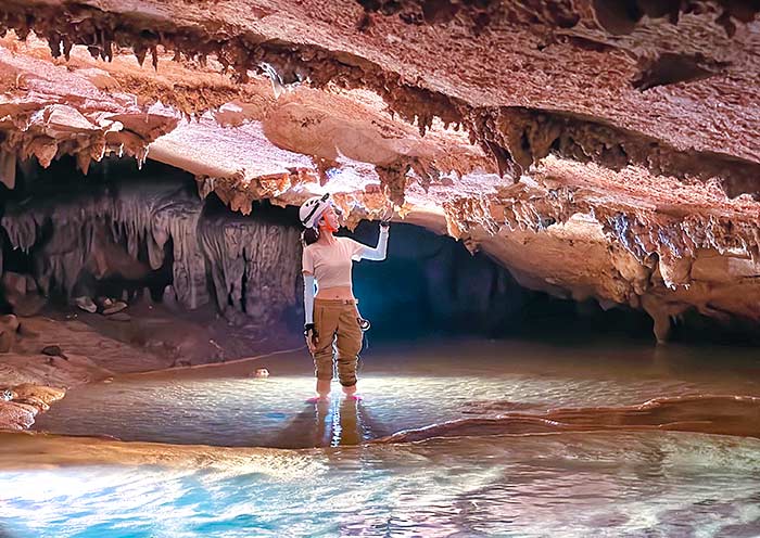 guilin-wild-cave-exploration2