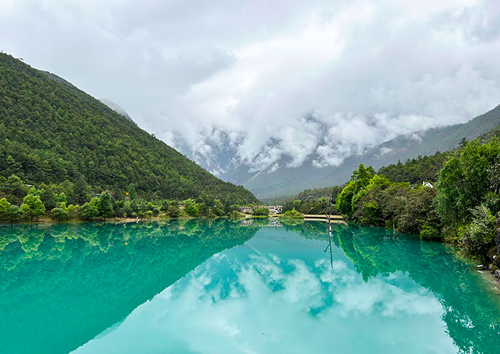 lijiang-jade-dragon-snow-mountain-blue-moon-valley