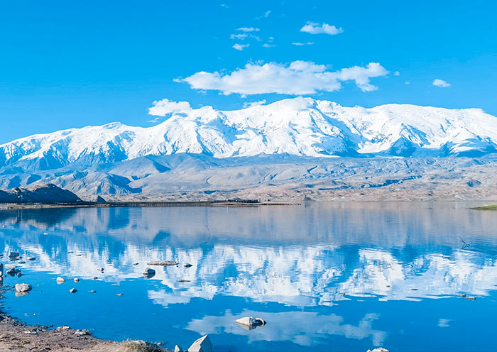 karakul-lake2