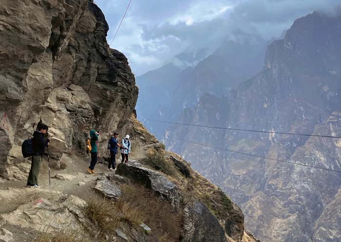 tiger-leaping-gorge-hiking1