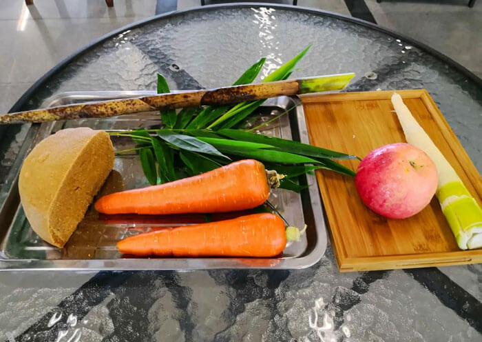 dujiangyan-panda-volunteer4