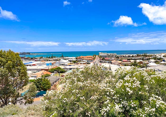 hmas-sydney-2-memorial2
