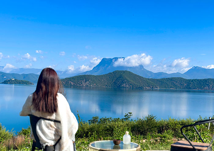 lijiang-lugu-lake3