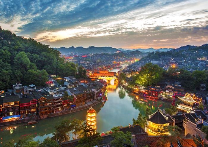 zhangjiajie-fenghuang-ancient-town2