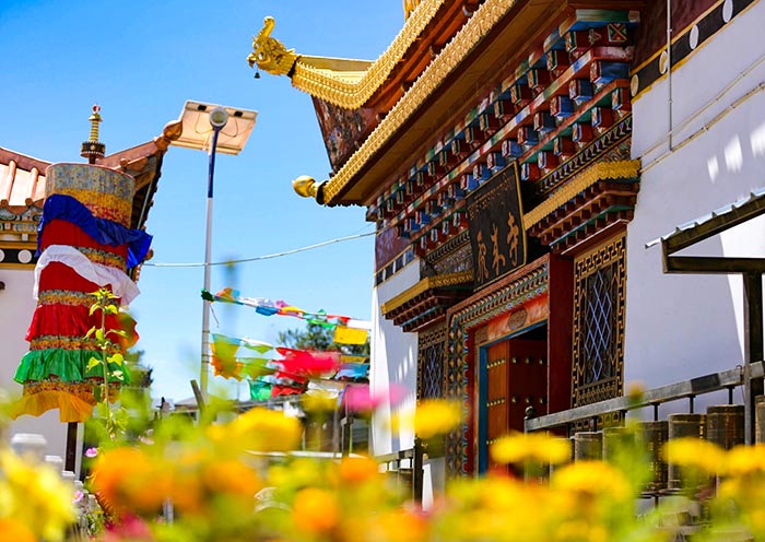 shangri-la-feilai-temple2